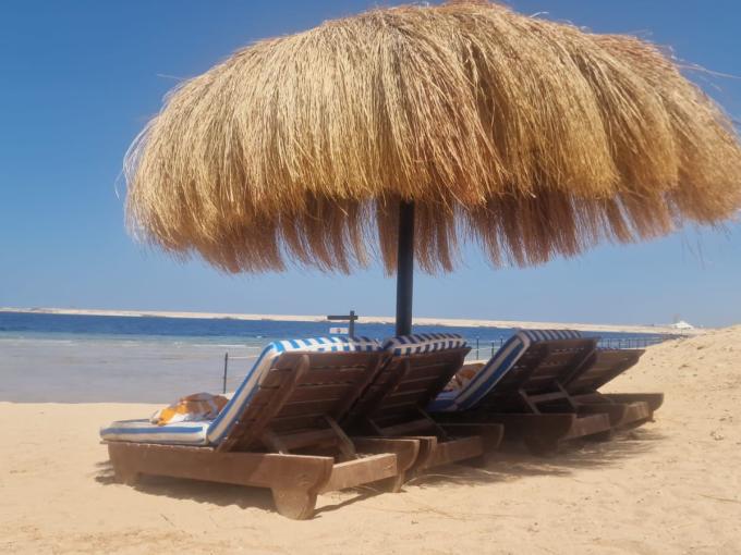 Verbringen Sie einen Tag am Strand von Sharm El Naga